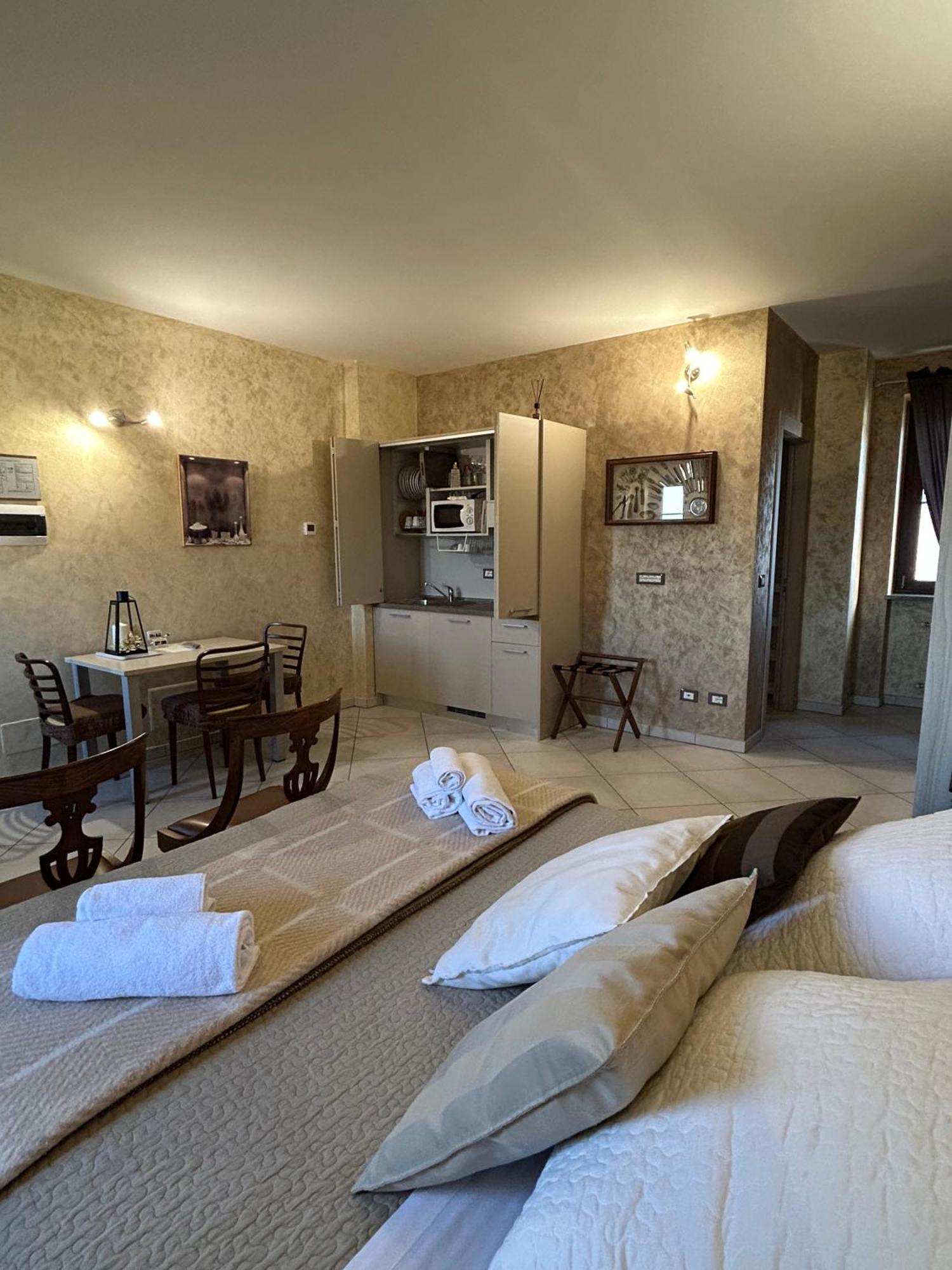 Rocche Di Montexelo - Green Key Apartments & Spa Monticello d'Alba Exterior photo